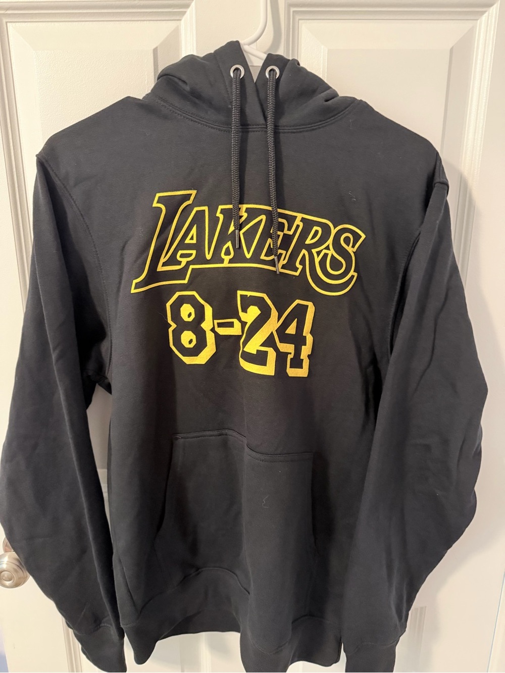 Kobe Bryant-Lakers 8-24 Black Hoodie Sweatshirt